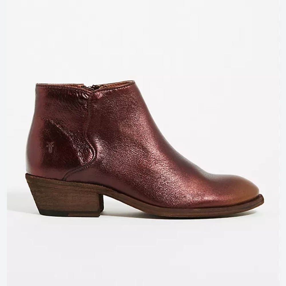 Frye metallic boots rare women’s size 7.5